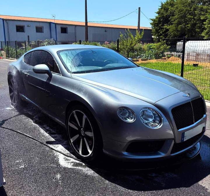 Entretien Bentley Saint-Tropez